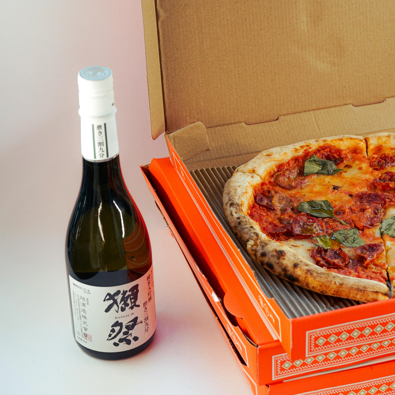 A Diavola Pizza & 1 Bottle of Sake - Bundle | Sake & Food - Buy online with Fyxx for delivery.