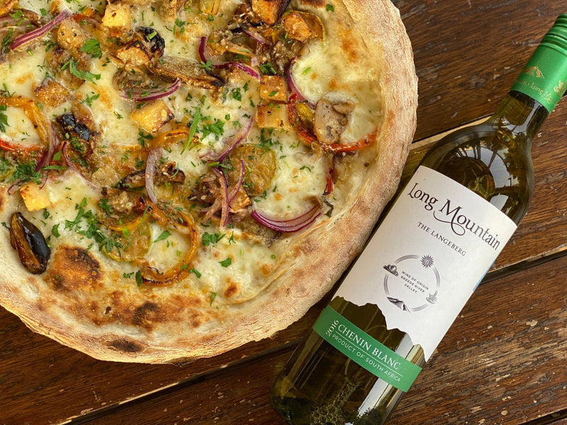 1 Verdure Pizza paired with 1 South African White Wine - Bundle | Wine & Food - Buy online with Fyxx for delivery.