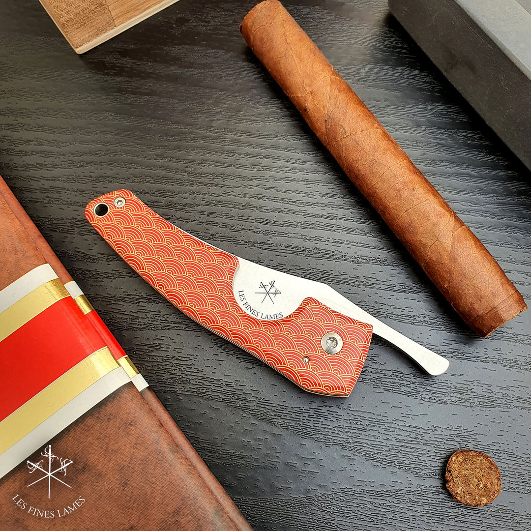 Les Fines Lames l LE PETIT Cigar Cutter - Art Series - Cigar Accessory - Buy online with Fyxx for delivery.