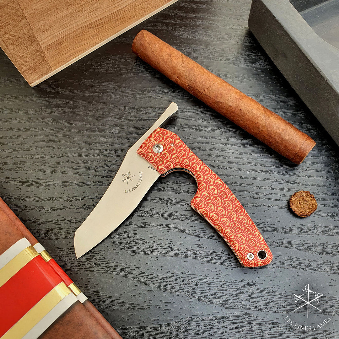 Les Fines Lames l LE PETIT Cigar Cutter - Art Series - Cigar Accessory - Buy online with Fyxx for delivery.