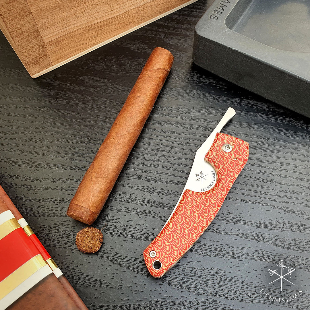 Les Fines Lames l LE PETIT Cigar Cutter - Art Series - Cigar Accessory - Buy online with Fyxx for delivery.