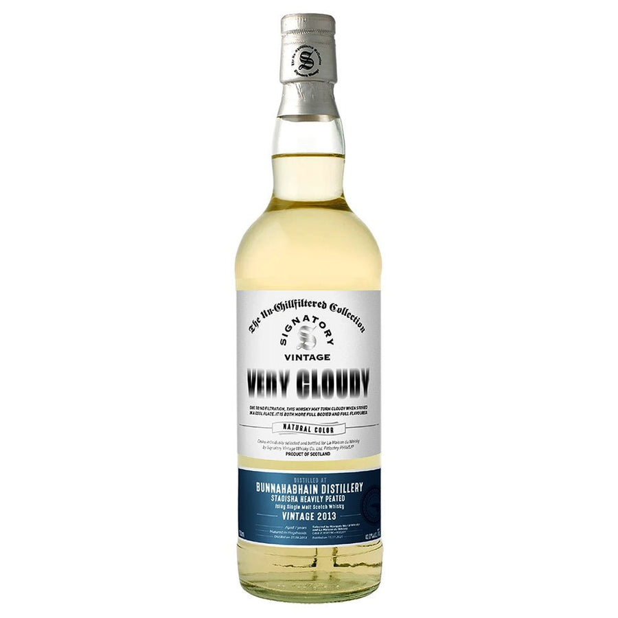 Signatory Vintage | Very Cloudy Caol Ila 2013 - The Un-Chillfiltered Collection - Whisky - Buy online with Fyxx for delivery.