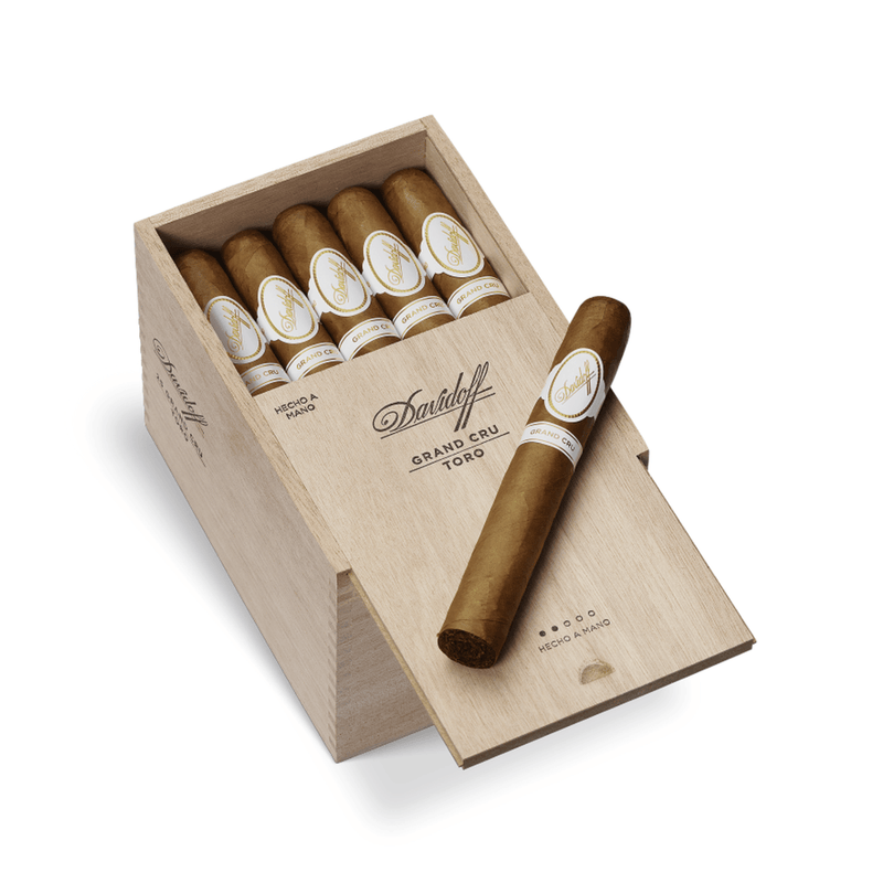 Davidoff Grand Cru Toro - Cigars - Buy online with Fyxx for delivery.